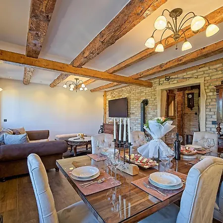 3 Bedroom Stunning In